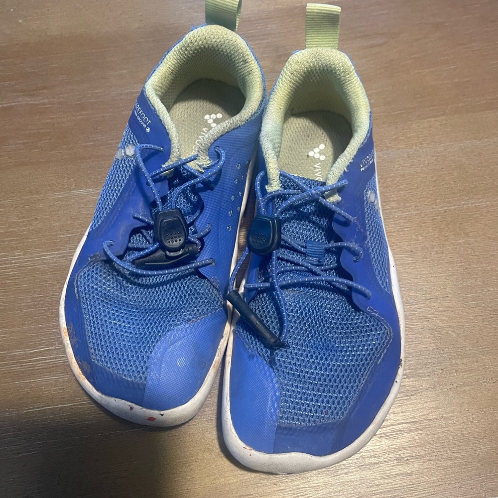 Vivobarefoot Primus Trail FG size 28 unisex